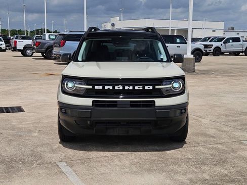 Certified 2024 Ford Bronco Sport Outer Banks w/ Tech Package AWD/4WD image 8