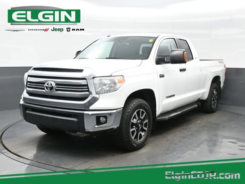 Used 2017 Toyota Tundra SR5 image 1
