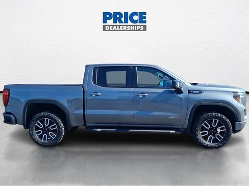 Used 2021 GMC Sierra 1500 AT4 w/ AT4 Value Package AWD/4WD image 4