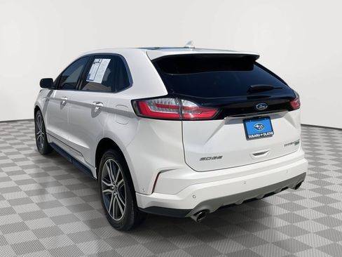 Used 2019 Ford Edge Titanium w/ Equipment Group 301A AWD/4WD image 13