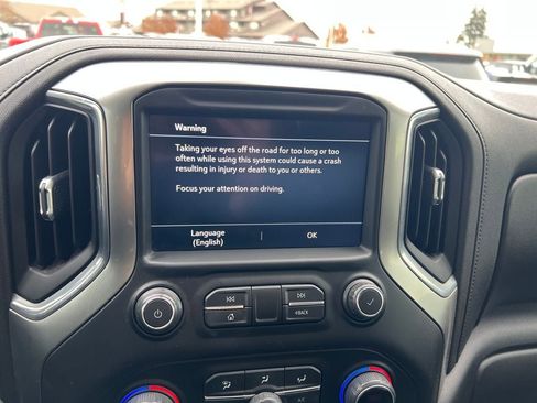 Used 2021 Chevrolet Silverado 1500 LT Trail Boss image 16