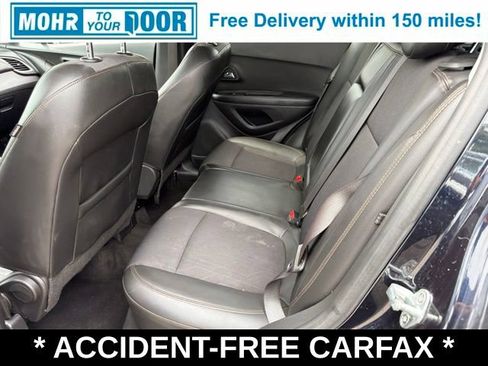 Used 2022 Chevrolet Trax LT AWD/4WD image 37