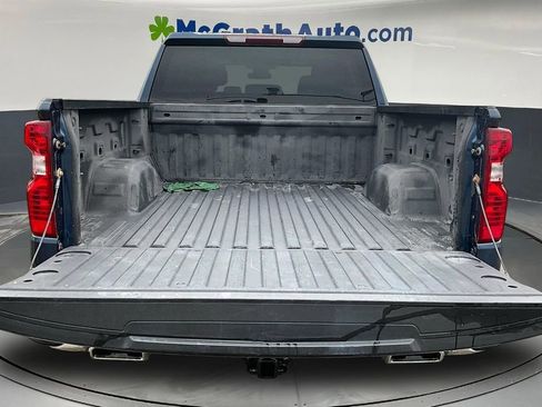 Used 2022 Chevrolet Silverado 1500 LT w/ Z71 Off-Road Package image 8