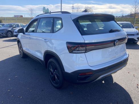 New 2026 Volkswagen Taos S image 7