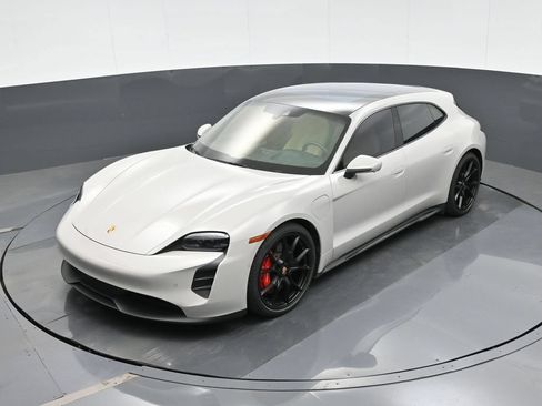 Certified 2024 Porsche Taycan GTS AWD/4WD image 26