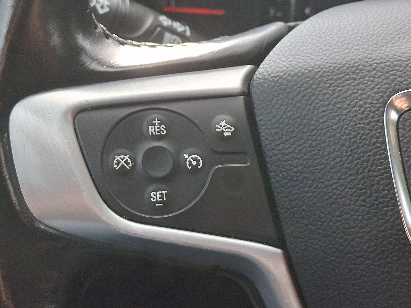 Used 2020 GMC Terrain SLE w/ Driver Convenience Package AWD/4WD image 21