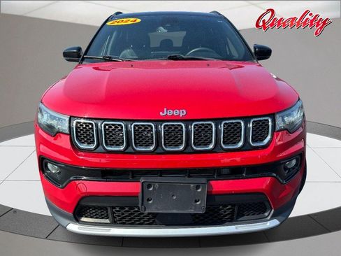 Used 2024 Jeep Compass Limited AWD/4WD image 10
