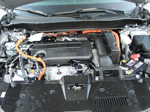 Certified 2025 Honda CR-V Sport image 34