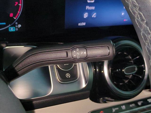 Used 2026 Mercedes-Benz GLB 250 image 12