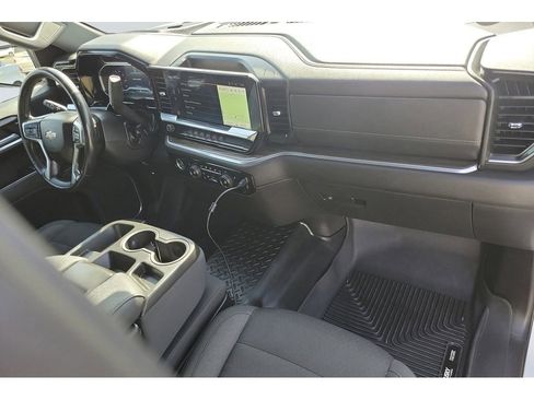 Used 2022 Chevrolet Silverado 1500 LT image 29