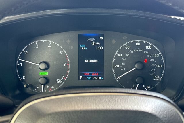 Used 2023 Toyota Corolla SE w/ Carpet Mat Package (TMS) FWD image 23