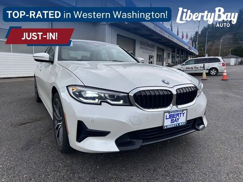 Used 2021 BMW 330i xDrive Sedan image 9