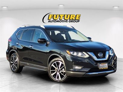 Used 2019 Nissan Rogue SL w/ Premium Package