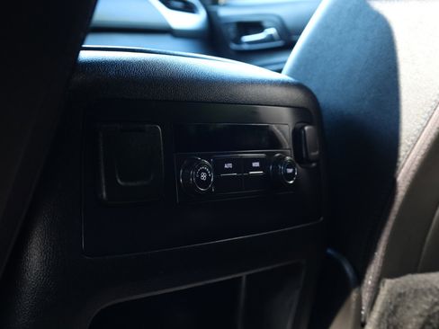 Used 2017 Chevrolet Tahoe LT image 13