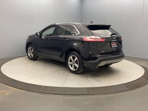 Used 2022 Ford Edge SEL w/ Convenience Package AWD/4WD image 3