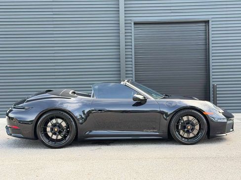 Certified 2026 Porsche 911 Carrera GTS RWD image 23