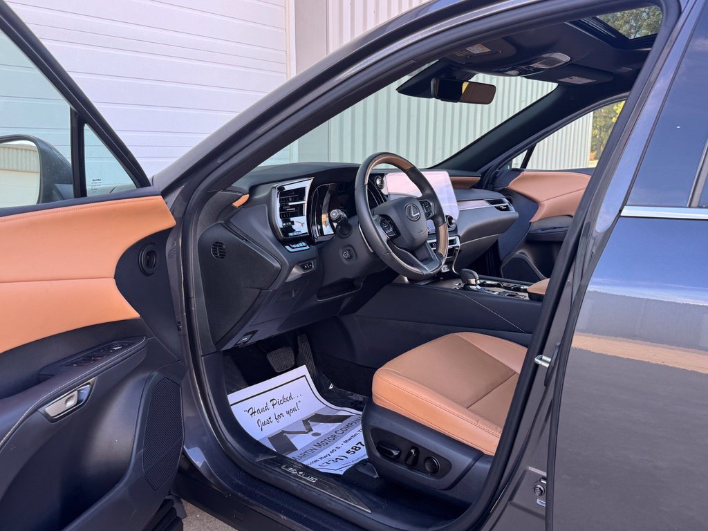 Used 2025 Lexus RX 350 FWD image 20