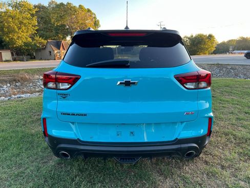 Used 2021 Chevrolet TrailBlazer RS w/ Technology Package image 4