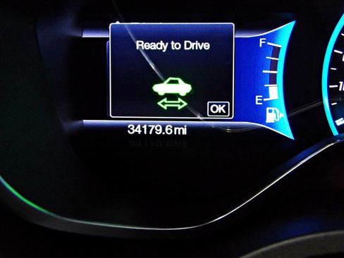 Used 2017 Ford C-MAX SE image 14