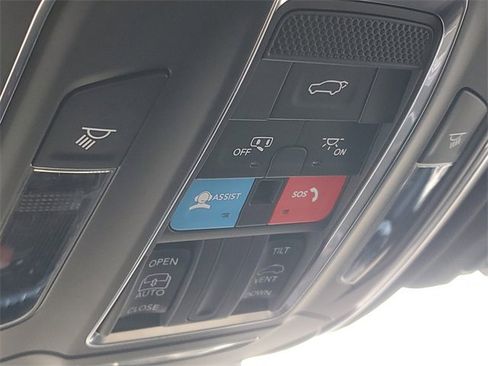 New 2025 Jeep Grand Cherokee L Altitude image 31