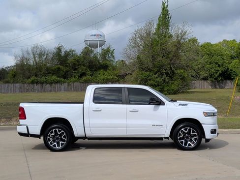 Used 2025 RAM 1500 Laramie w/ Laramie Southwest Edition image 9