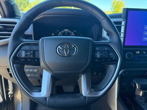 Used 2023 Toyota Tundra Platinum AWD/4WD image 19