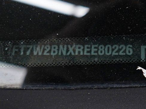 Used 2024 Ford F250 XLT image 30