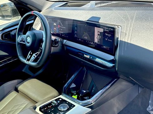 Used 2025 BMW X3 M50 image 26