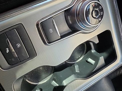 Used 2022 Ford Edge Titanium AWD/4WD image 15
