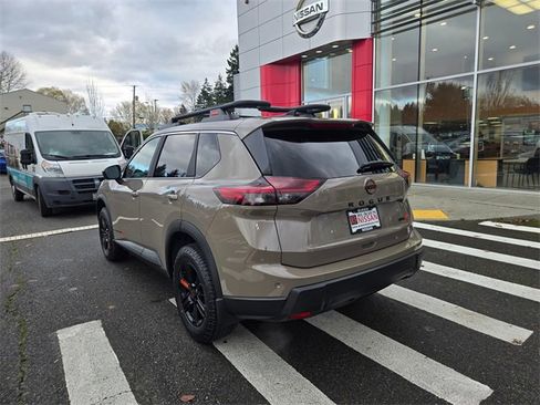 New 2026 Nissan Rogue SV image 8
