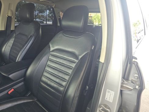 Used 2017 Ford Edge SEL w/ Equipment Group 201A image 28