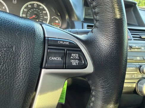 Used 2009 Honda Accord EX-L image 32