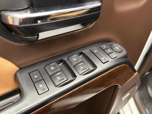 Used 2017 GMC Sierra 1500 Denali image 30