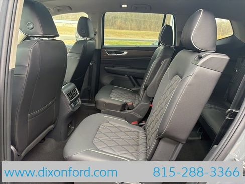 New 2026 Volkswagen Atlas SEL Premium R-Line image 23