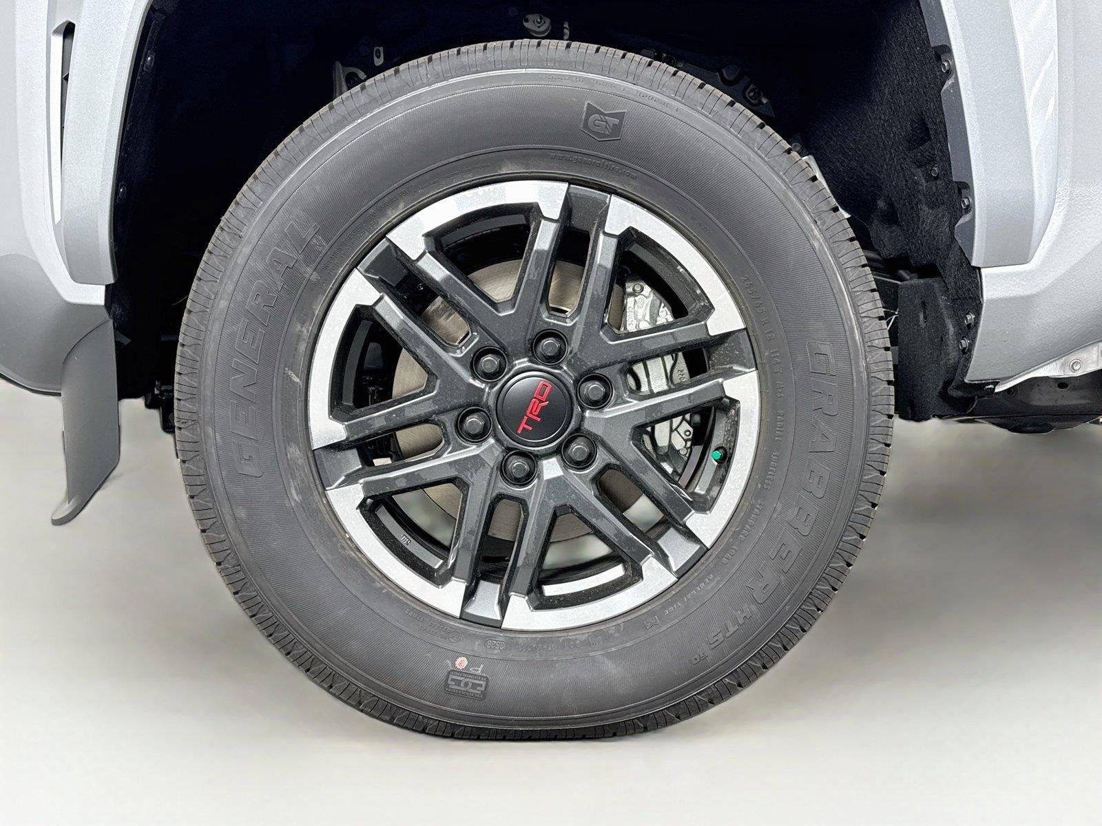 New 2026 Toyota Tacoma TRD Sport AWD/4WD image 38