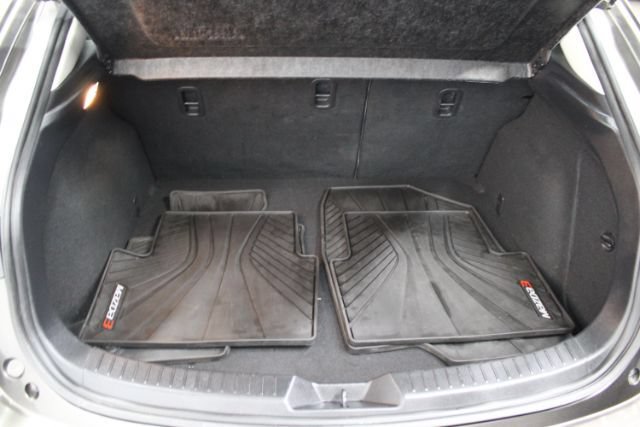 Used 2016 MAZDA MAZDA3 s Grand Touring FWD image 25