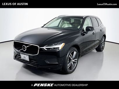 Used 2018 Volvo XC60 T5 Momentum w/ Vision Package