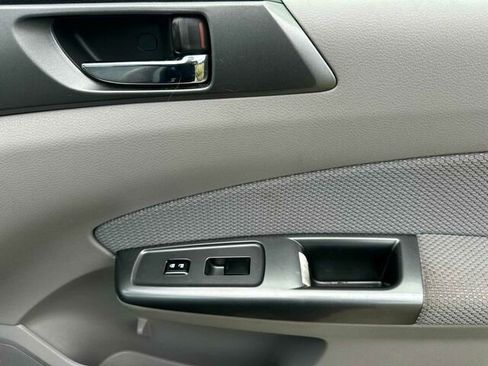 Used 2013 Subaru Forester 2.5X Premium image 20