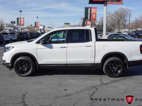 Used 2025 Honda Ridgeline Black Edition image 23