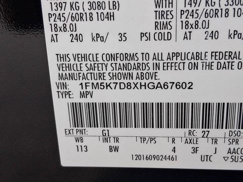 Used 2017 Ford Explorer XLT w/ Equipment Group 202A FWD image 15