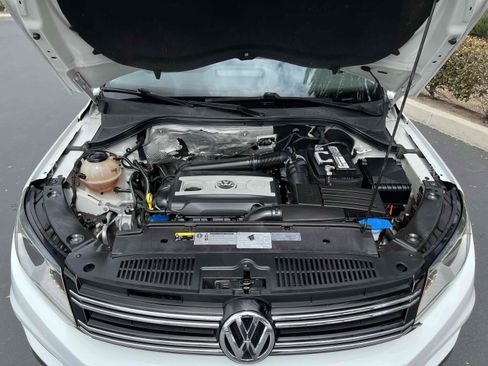 Used 2017 Volkswagen Tiguan Limited w/ Premium Package FWD image 21