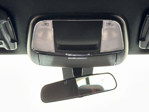 Used 2023 Dodge Charger SXT image 28