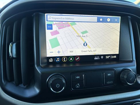 Used 2021 GMC Canyon Denali image 11