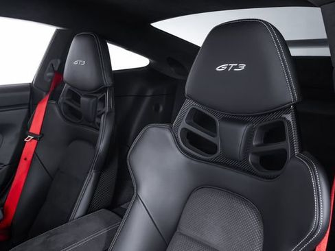 Used 2023 Porsche 911 GT3 RWD image 15