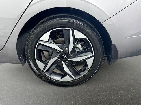 Certified 2023 Hyundai Elantra SEL w/ Convenience Package FWD image 30