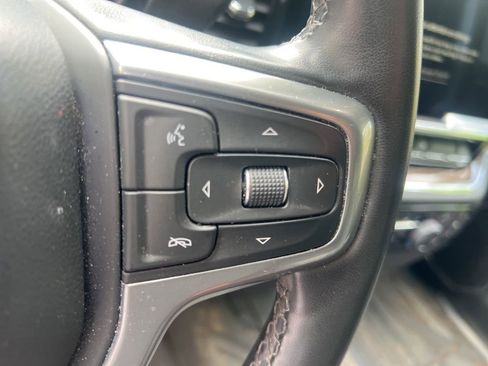 Used 2024 Chevrolet Silverado 2500 LT w/ Convenience Package image 21