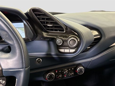 Used 2016 Ferrari 488 GTB image 35