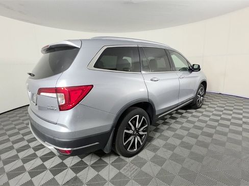 Used 2022 Honda Pilot Elite image 4