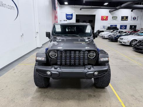 Used 2022 Jeep Gladiator Sport AWD/4WD image 16