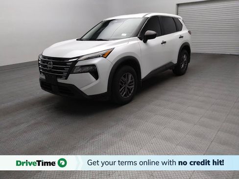 Used 2024 Nissan Rogue S FWD image 1
